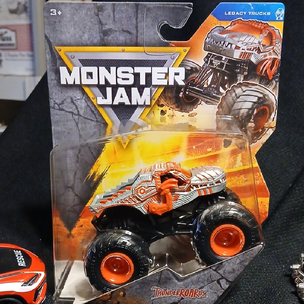 Thunderroarus Legacy Trucks Monster Jam - Orange and Black